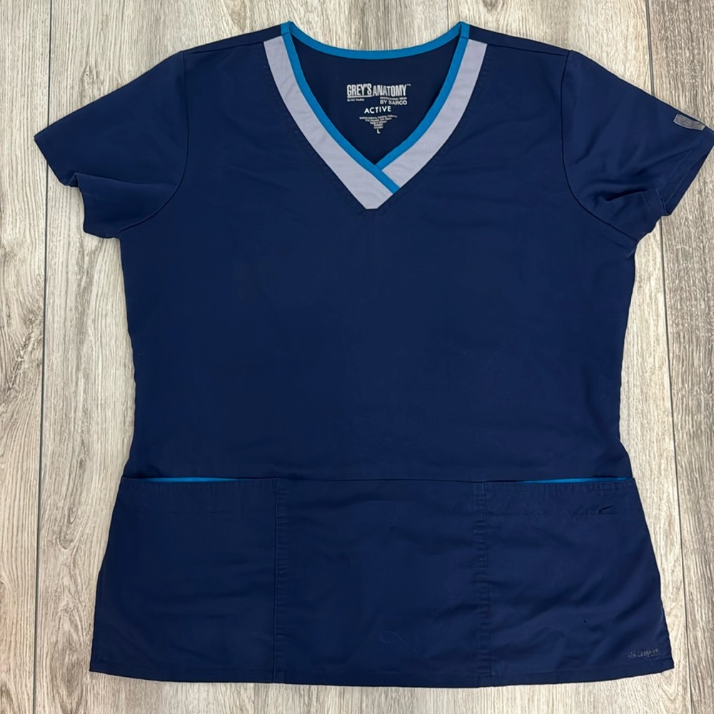 Greys anatomy by barco women’s navy blue large scrub top